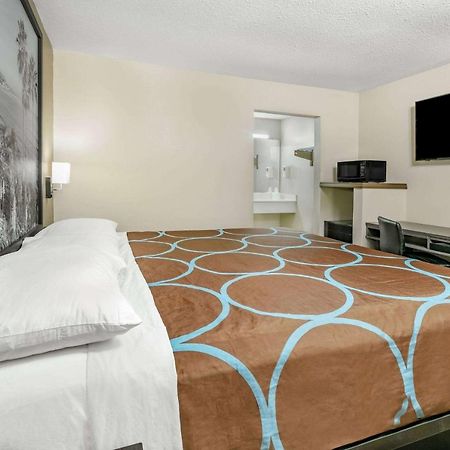 Super 8 By Wyndham Moss Point Motel Exterior foto